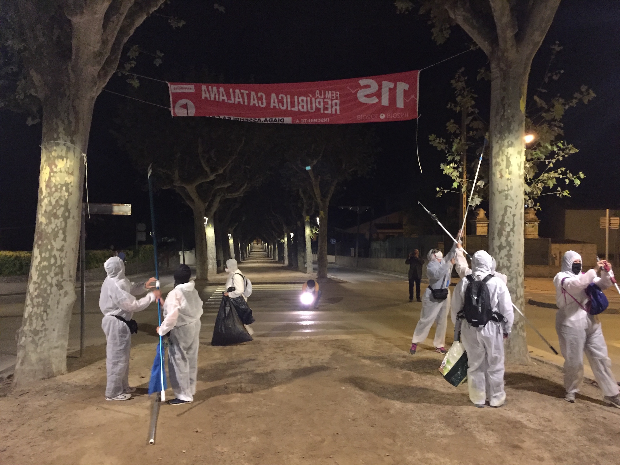 Unionist activists at work in Canet de Mar 4